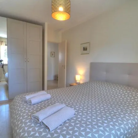 Villa Contemporaine Avec Piscine Privee *